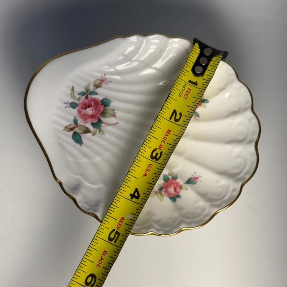 Spode Billingsley Rose Spray‎ Shell Pedestal Dish Gold Trim Bone China England